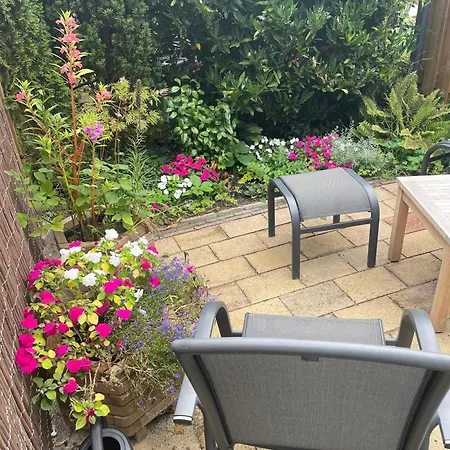 Affittacamere Quiet Luxury Studio, 11 Minutes From Station Amsterdam